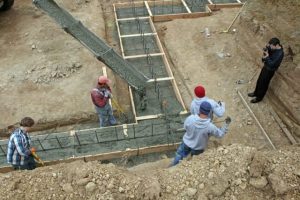 Cement na fundamenty